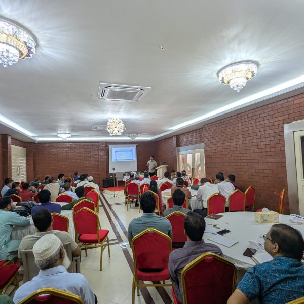 PXL_20250823_040505454