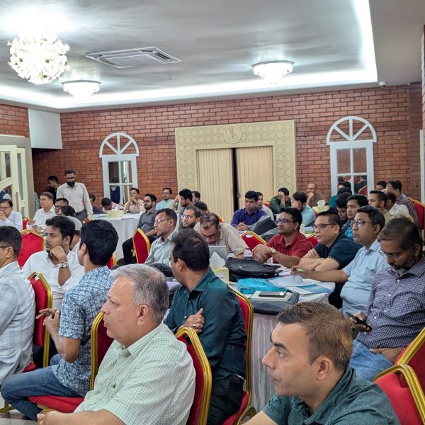 PXL_20250823_040618972