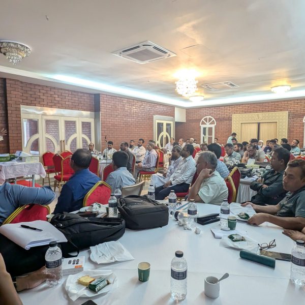 PXL_20250823_101149568.NIGHT