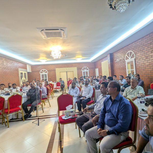 PXL_20250823_101242128.NIGHT